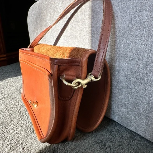 VINTAGE COACH BRITISH TAN CROSSBODY PENNY BAG  9755 - Picture 12 of 17